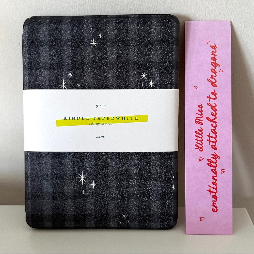 page. Kindle Paperwhite 11th Generation Case - Star-Crossed
